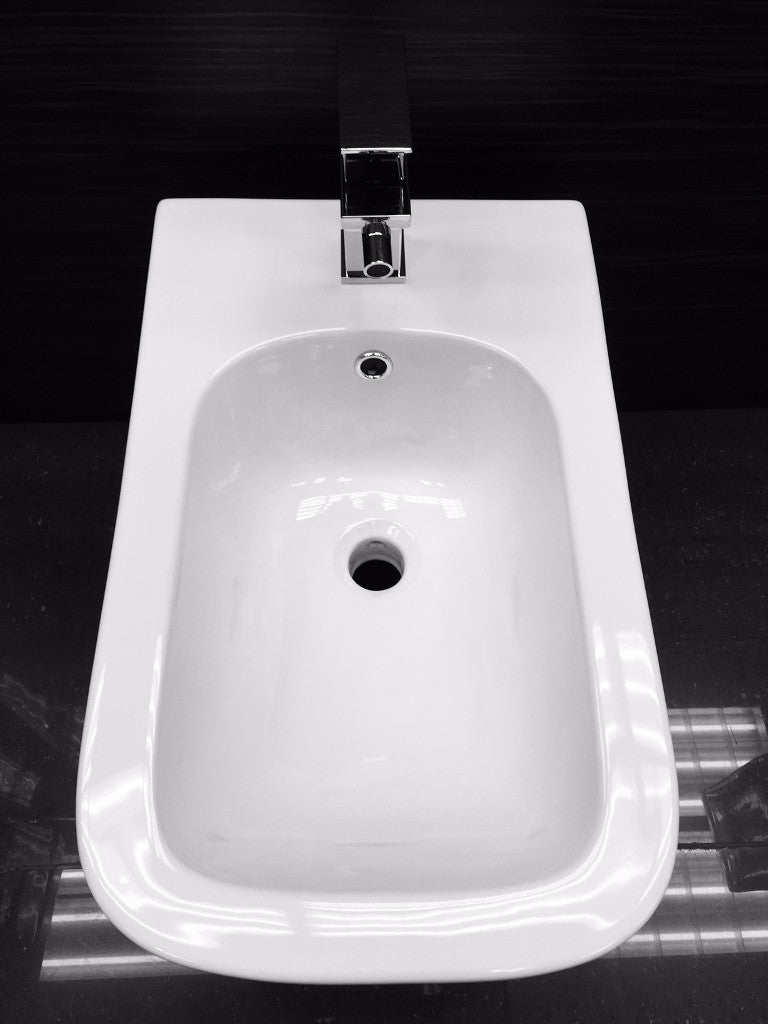 Aquamoon modern European bathroom bidet 0051