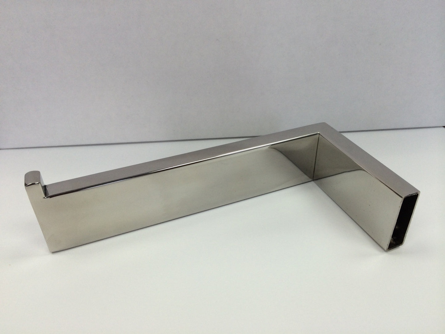 AQUA DECOR ACC 34 Paper Holder Modern Bathroom Accessory - Chrome