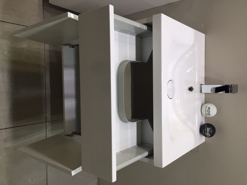 Aquamoon Danu 24 Modern Bathroom Vanity Set - White