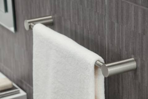 MOEN Align brushed nickel 24" towel bar