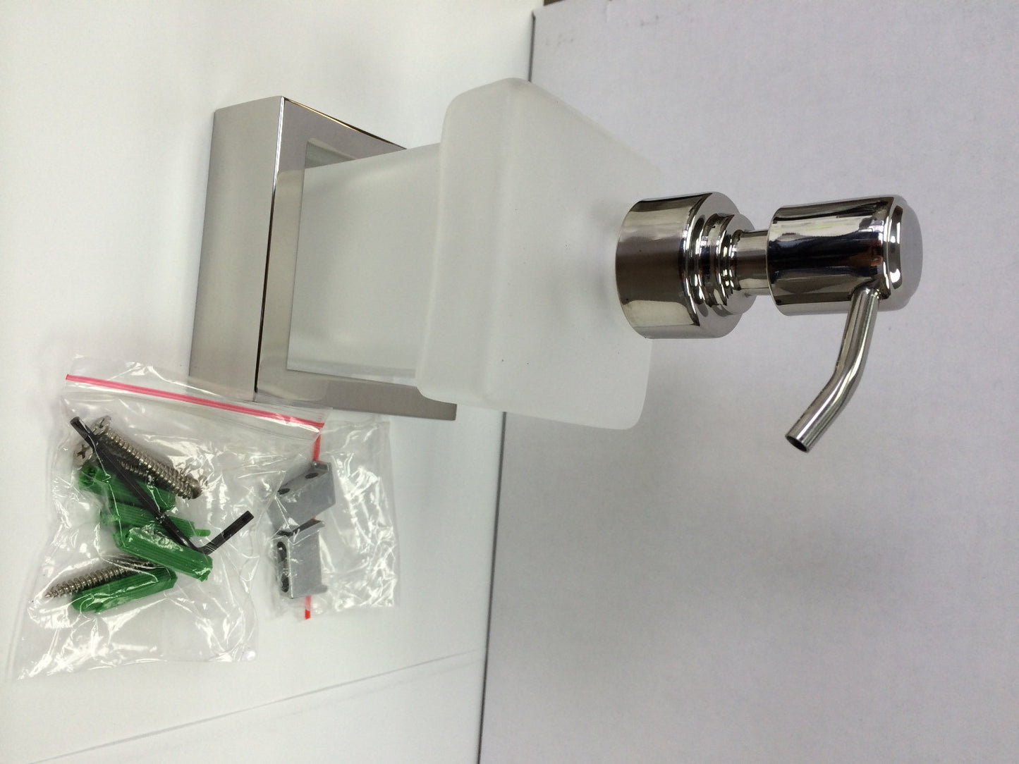 AQUA DECOR ACC 34 Soap Dispenser Modern Bathroom Accessory - Chrome