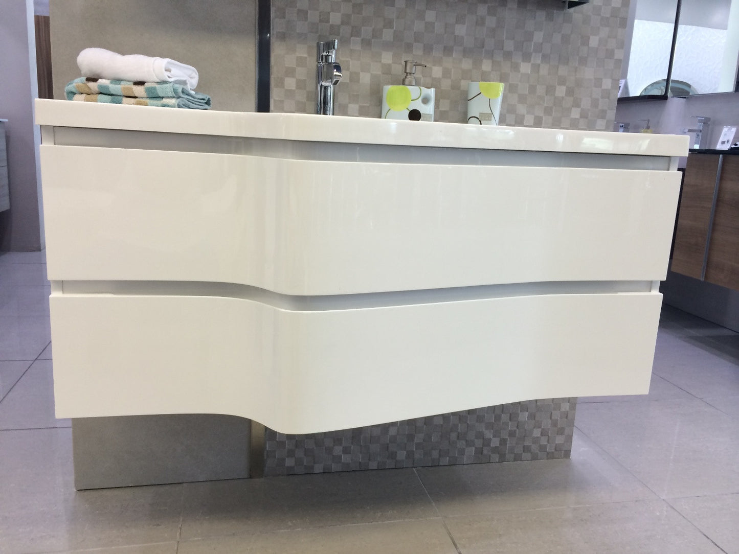 Aquamoon Alba 48 Modern Bathroom Vanity Set - White