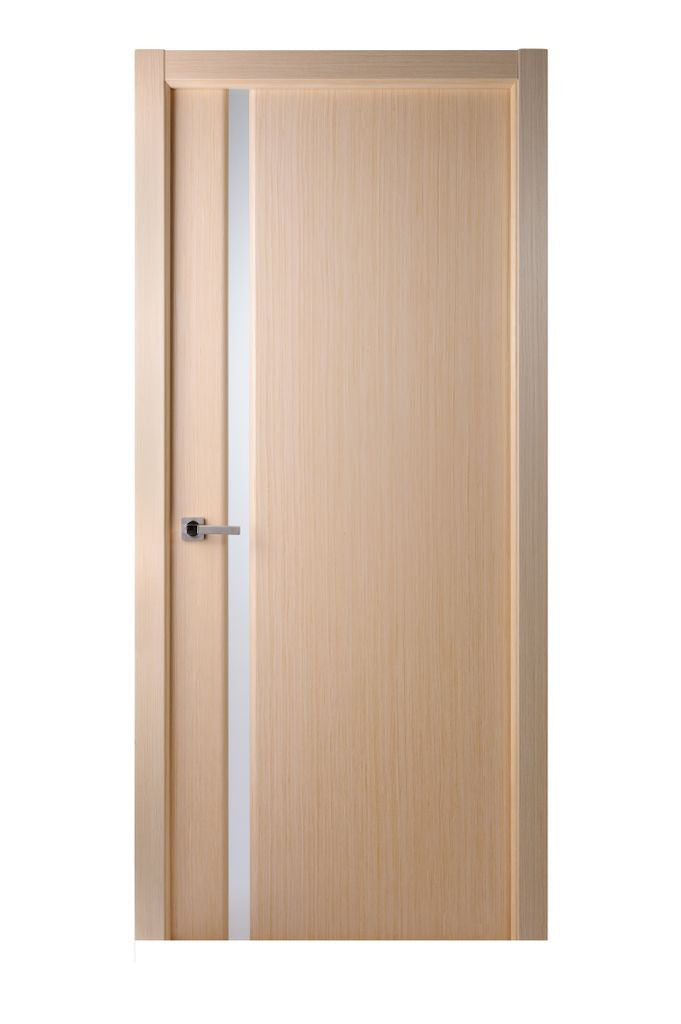 Gran 208 Interior Door In A Bleach Oak Finish W/ Frosted Glass Strip