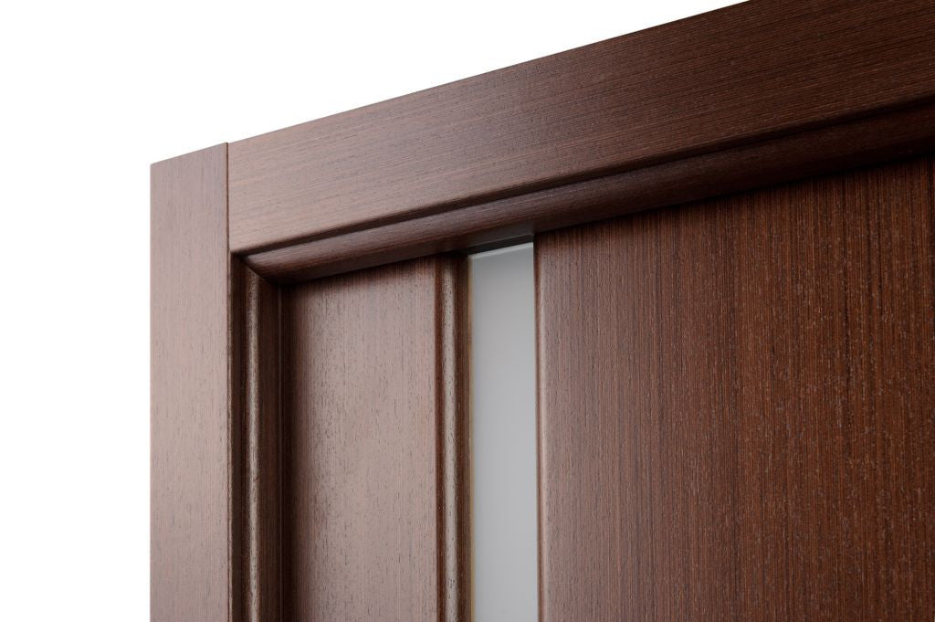 Gran 208 Interior Door In A Wenge Finish W/ Frosted Glass Strip