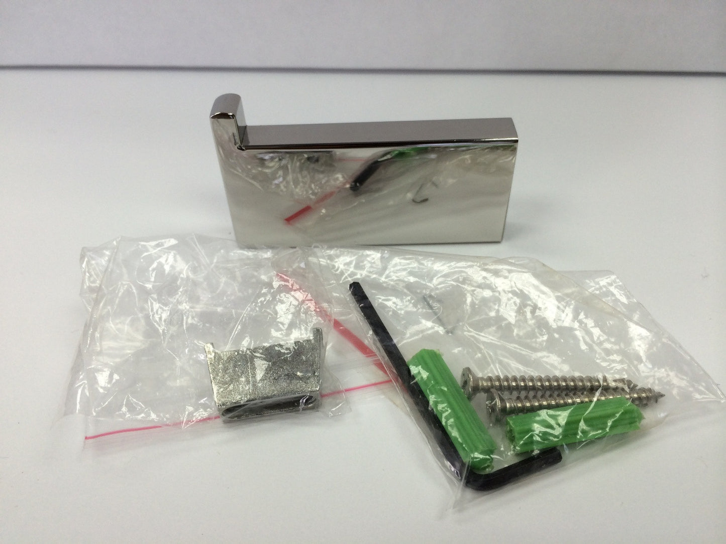 AQUA DECOR ACC 34 Hook Modern Bathroom Accessory - Chrome