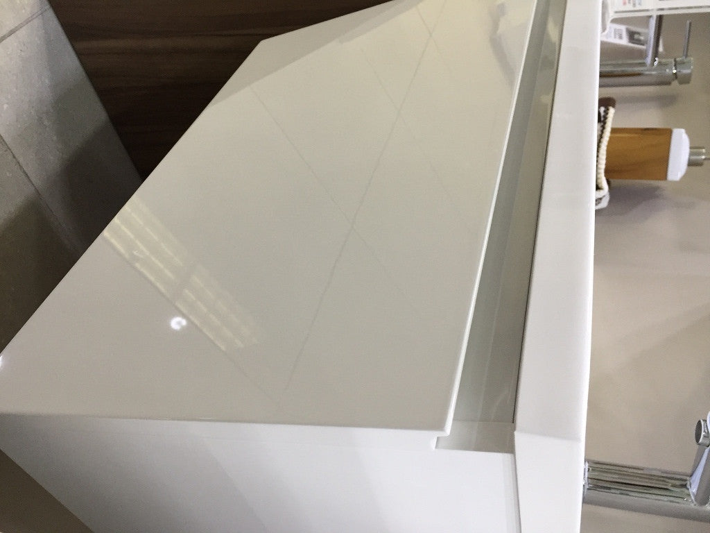 Aquamoon Hara 24 Modern Bathroom Vanity Set - White