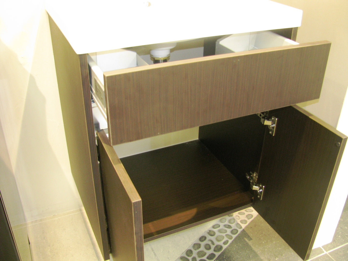 Aquamoon Danu 24 Modern Bathroom Vanity Set - Wenge