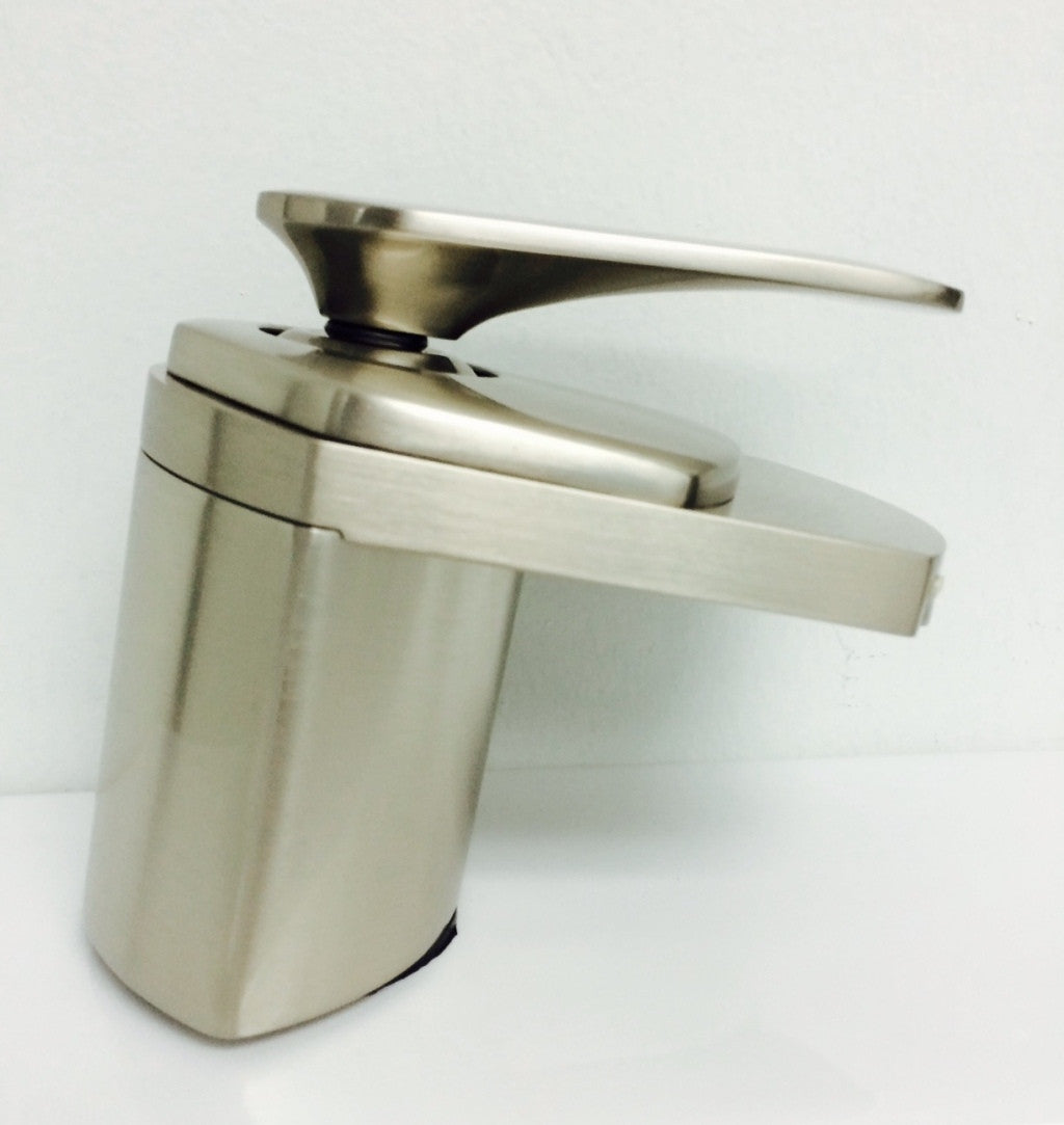 Aquamoon Luna Single Hole Mount Faucet - Brushed Nickel