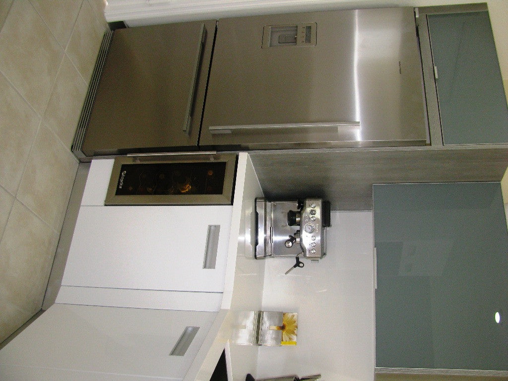 Custom Made European Design Kitchens - Customer Showcase # 07